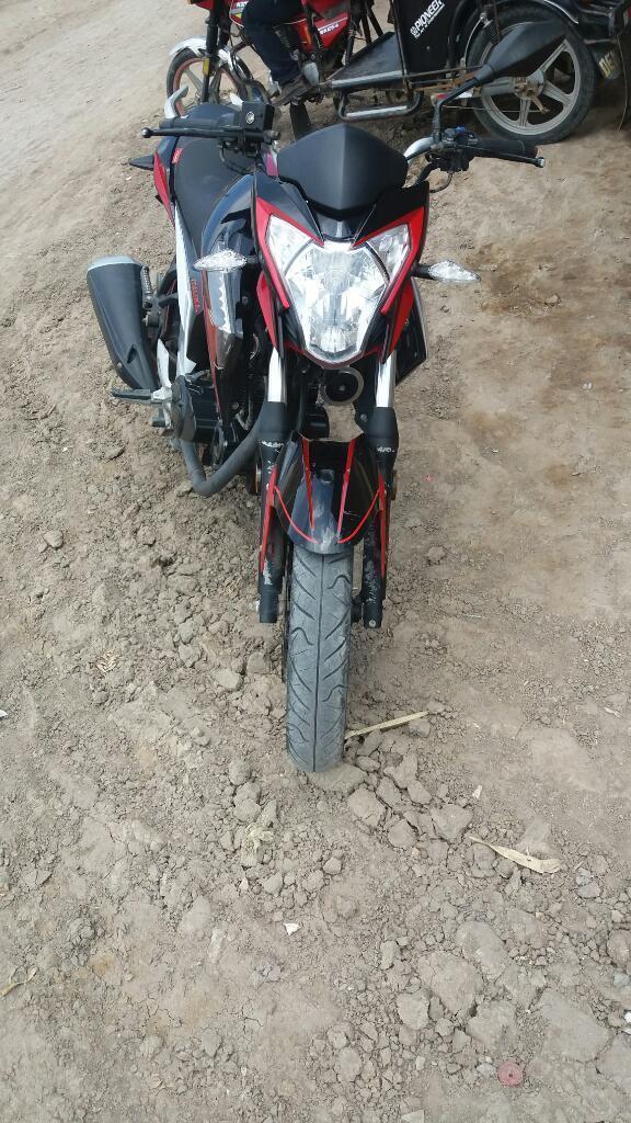 Vendo Moto Italika Motor 250 en Regla Td