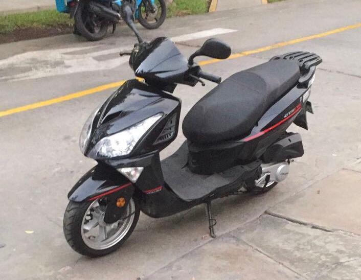 Moto Scooter Halika