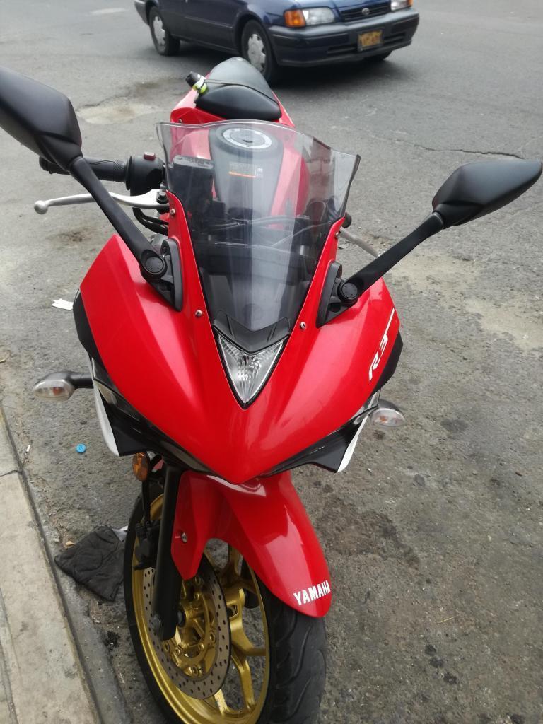 Yamaha R3 2015