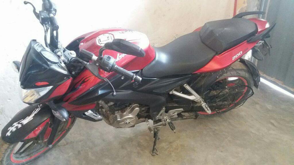 Pulsar Ns 200