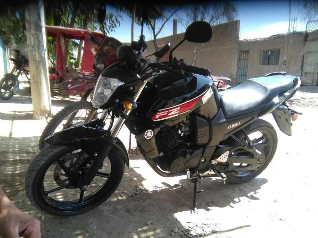 Vendo Moto Seminueva Poco Uso