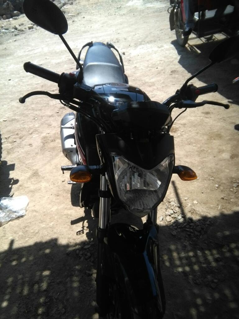 Vendo Moto Seminueva Poco Uso