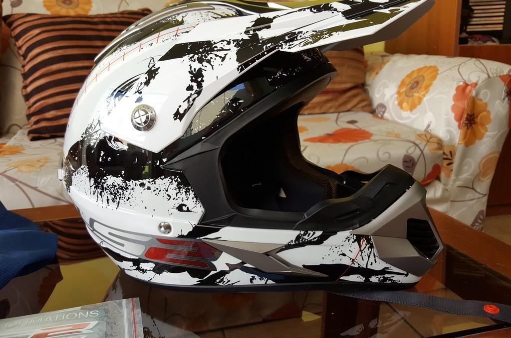 Casco LS2 Cross