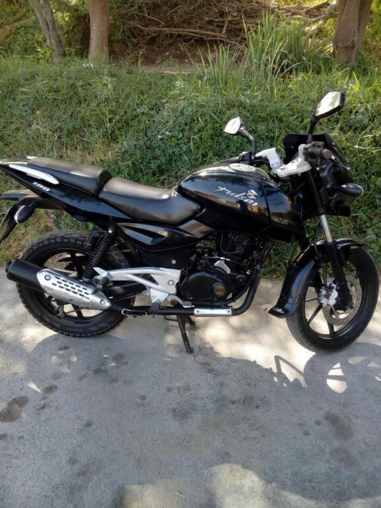 Vendo Moto Pulsar 180