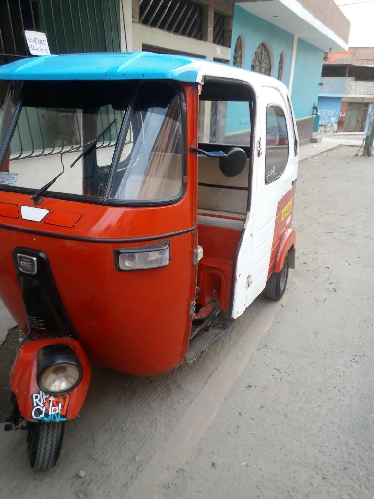 Mototaxi Bajaj