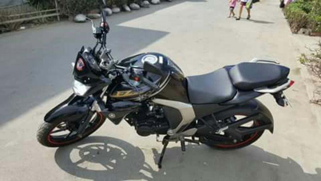 Moto Yamaha Fz Fi