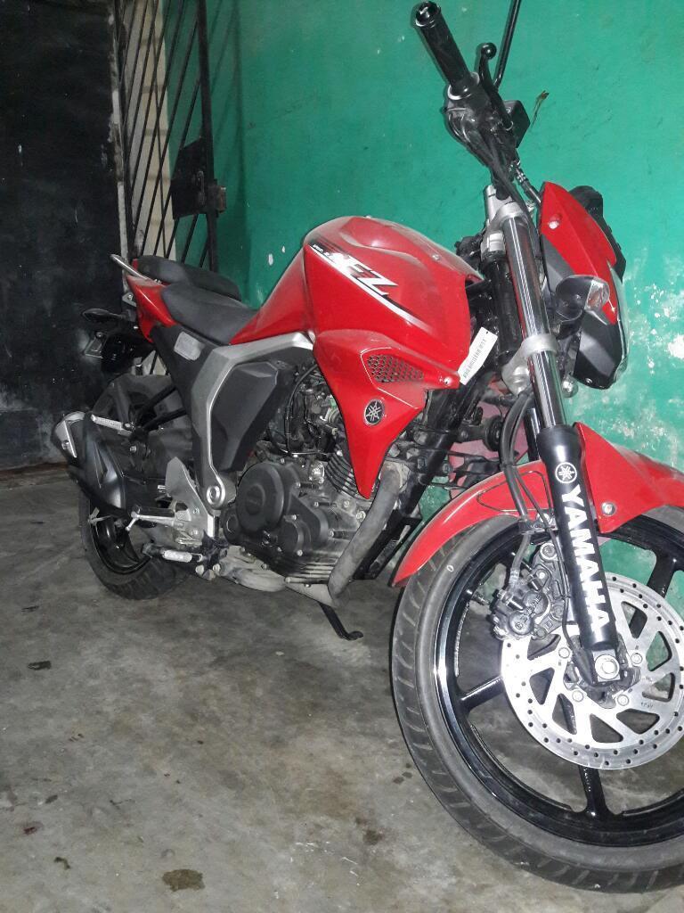 Vendo Una Moto Yamaha Fz Fi Versión 2