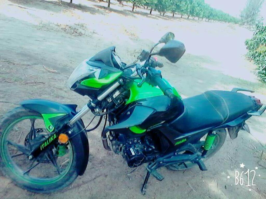 Vendo Moto Italika 150z