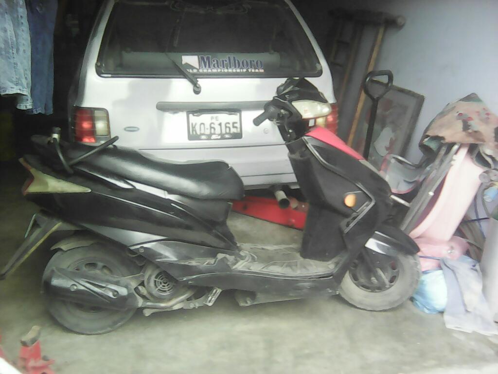 Vendo Moto Lineal Scooter(lifan)