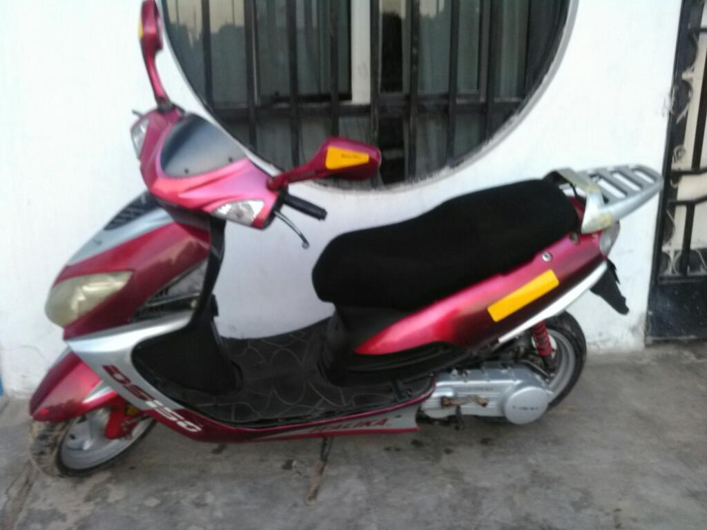 Vendo Moto Italika Ds150