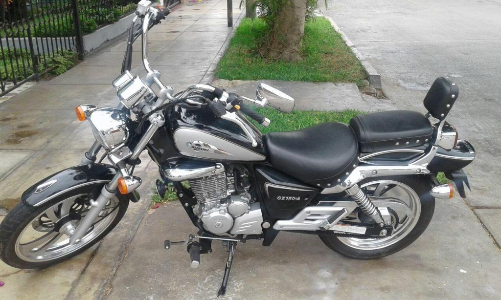 SUZUKI GZ 150 CASI NUEVA 2016