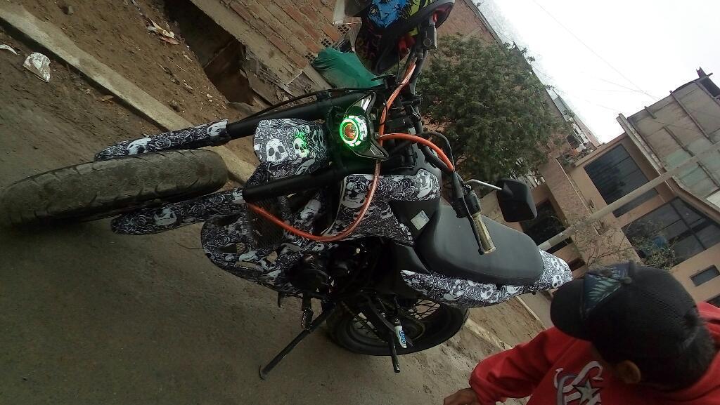 Vendo Mi Moto Cross Tunnig. Excelente