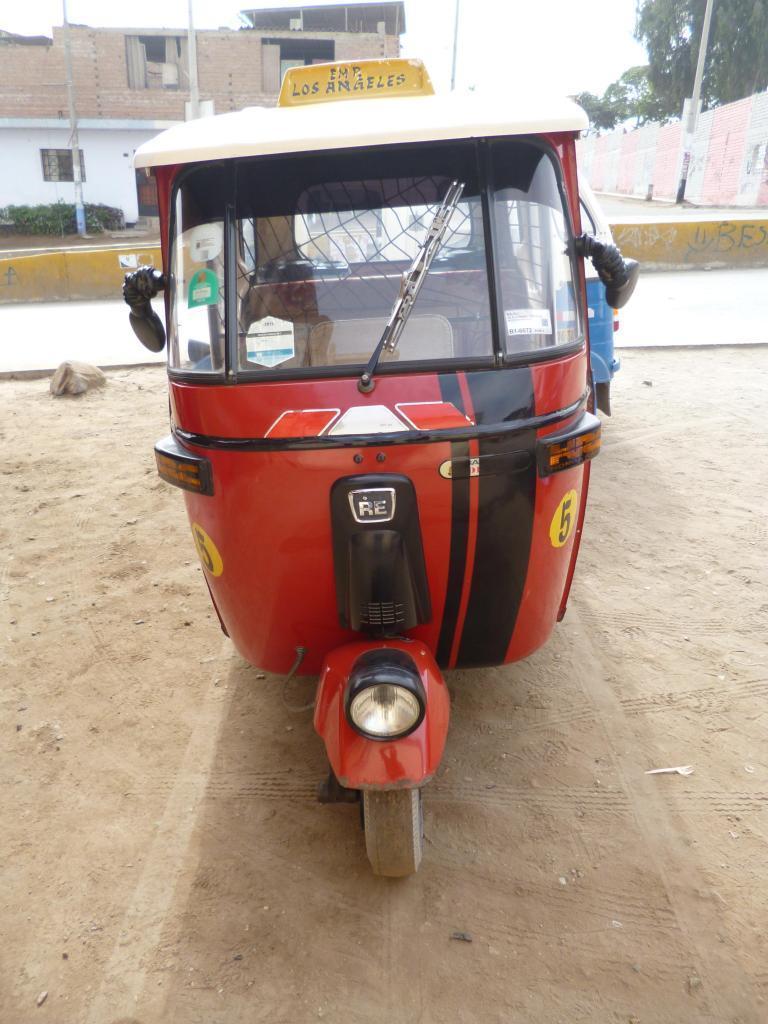 VENDO MOTO BAJAJ TORITO