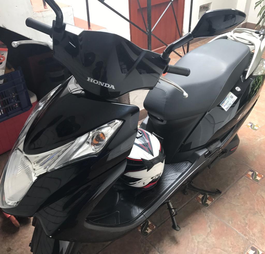 Moto Honda Elite 2015